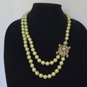 Heidi Daus Turtle Necklace & Earrings Set “Simply Irresistible” Green Crystals